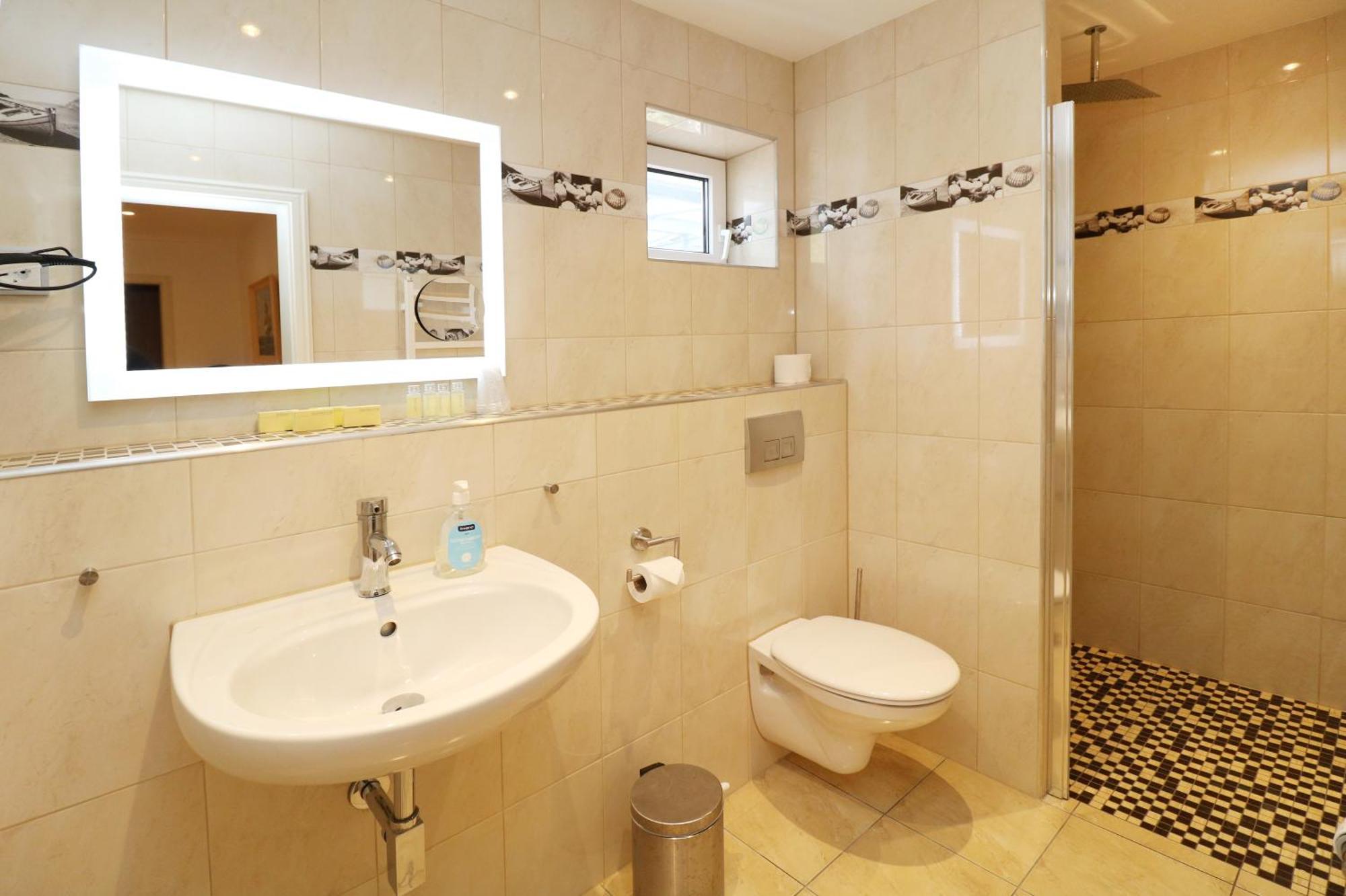 Hotel Wald & Meer Козеров Экстерьер фото
